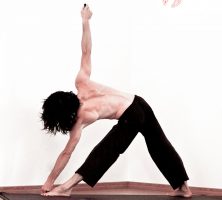 UTTHITA TRIKONASANA