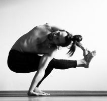 PARIVRITTA EKA PADA SHANKARASANA