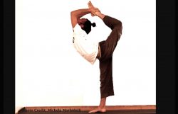 NATARAJASANA